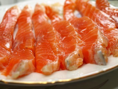 9 Makanan yang Membuat Kita Lebih Bahagia