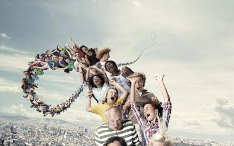 Wanita berusia 90 tahun kecanduan roller coaster