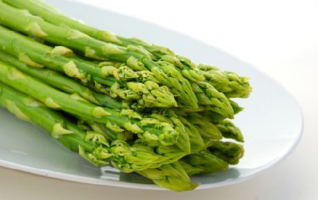 Mineral dan asam amino yang ada di asparagus, bisa melindungi sel hati dari zat beracun