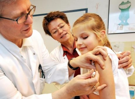 Remaja rentan terhadap infeksi hepatitis B meski vaksinasi