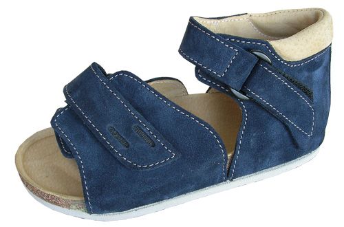 Mengapa Anda membutuhkan sepatu ortopedi?